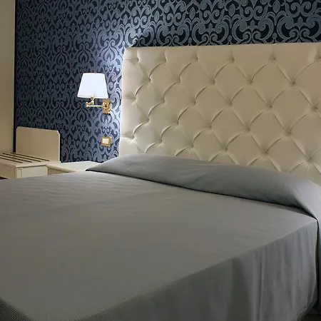 Hotel Palazzo Bello - Nuova Gestione Hotell
