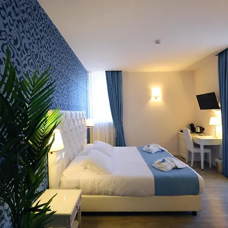 Palazzo - Nuova Gestione Otel Recanati