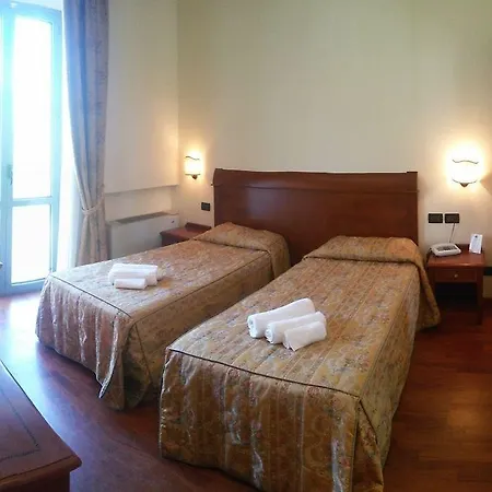Palazzo (adults Only) מלון 3*